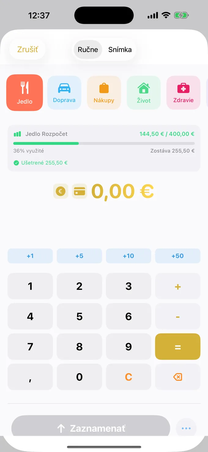 Rozpočet s klávesnicou ako kalkulačka